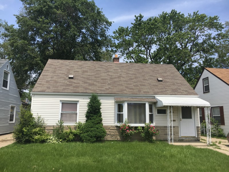 17369 LINCOLN, Eastpointe, MI 48021 is For Sale By Owner Reozom