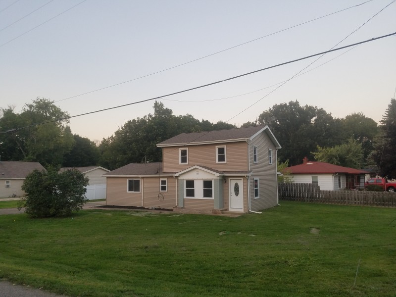 631 Aiken St, Owosso, MI 48867 is For Sale By Owner Reozom