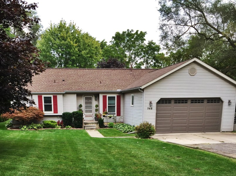 745 Driftwood Ave., Rochester Hills, MI 48307 is For Sale By Owner Reozom