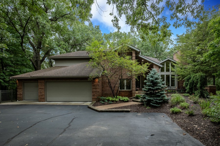 5101 Mountain Ridge Dr NE, Ada, MI 49301 is For Sale By Owner Reozom