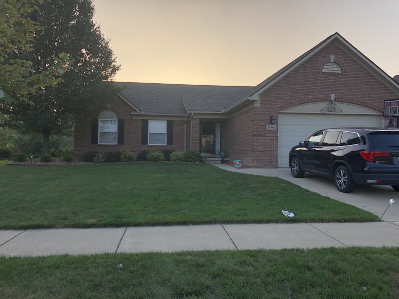 33462 Anastasia , Brownstown , MI 48173 is For Sale By Owner Reozom