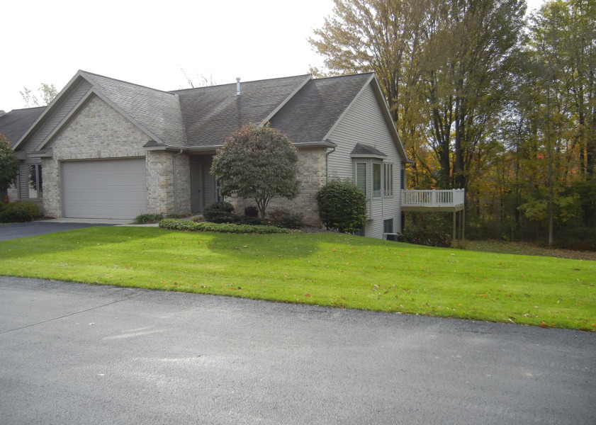 4964 Barnsley 70, Hudsonville, MI 49426 is For Sale By Owner Reozom