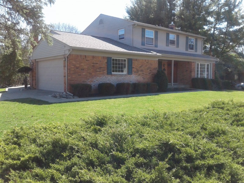 15788 Robinwood, Northville, MI 48168 is For Sale By Owner Reozom