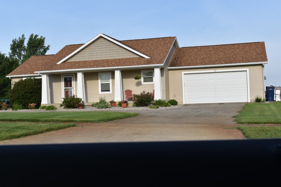 392 Green Ridge Dr SE, Caledonia, MI 49316 is For Sale By Owner Reozom